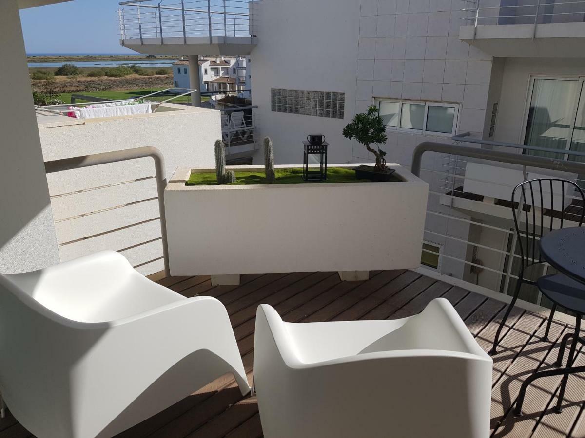 Cabanas Apartments Sea View Кабанаш-де-Тавира Экстерьер фото